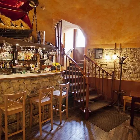 A Plus & Auberge de jeunesse Prague