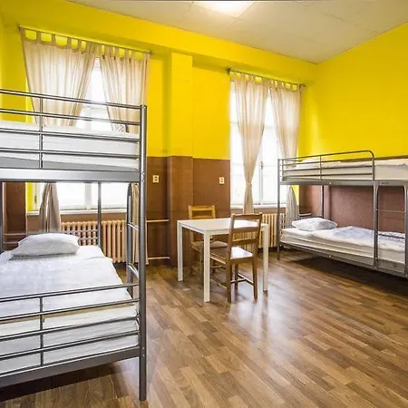 Auberge de jeunesse A Plus &