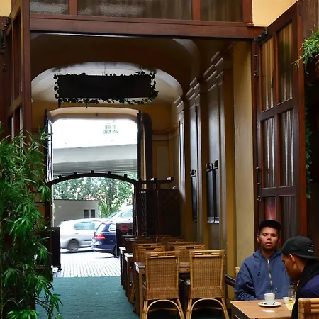 Ostello A Plus & Praga