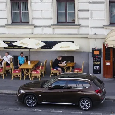 Ostello A Plus & Praga